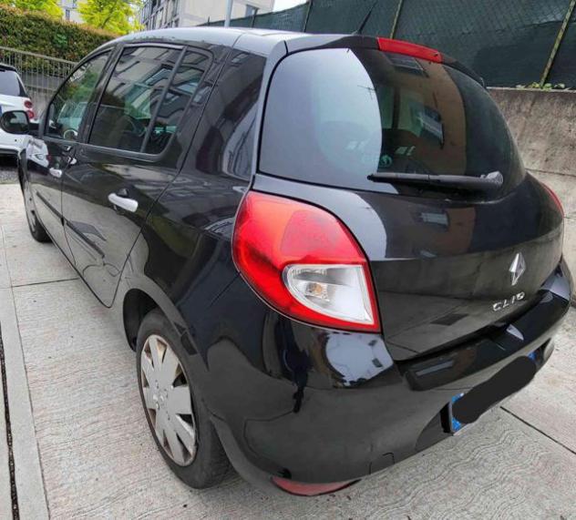 RENAULT Clio 1.2 16V 5 porte Dynamique rif. 23357176 - Foto 5