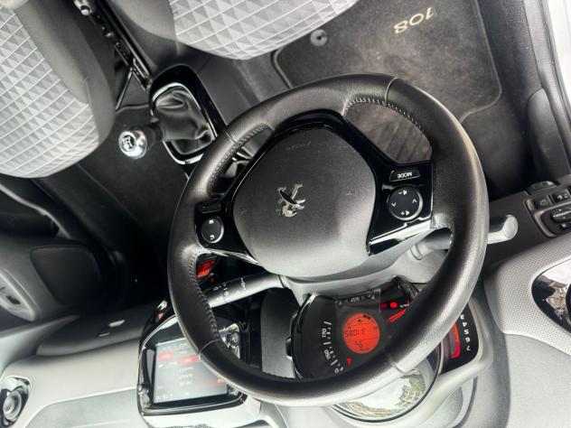 Peugeot 108 VTi 72 S&S 5 porte Allure TOP! - Foto 5