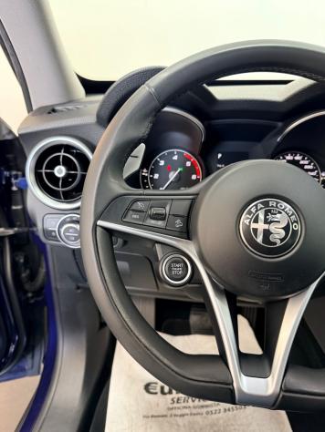 Alfa Romeo Stelvio 2.2 TD 180 CV AT8 RWD Executive 02/2018 EURO 6B - Foto 8
