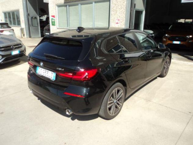 BMW 118 d 5p. Business Advantage rif. 23772371 - Foto 4
