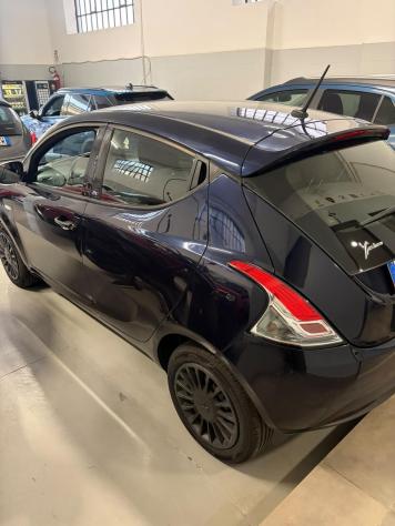 Lancia Ypsilon 1.2 Monogram Gpl 69cv - Foto 5