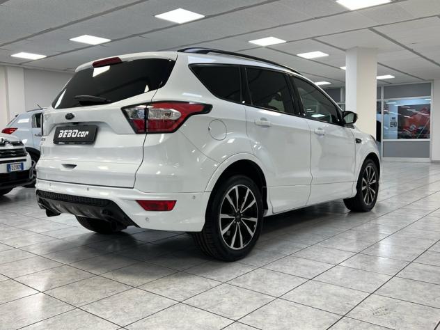 Ford Kuga 1.5 TDCi 120CV 2WD ST-Line Business - Foto 5