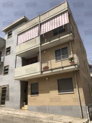 Rifinito pentavani indipendente doppi accessori con doppio box e tavernetta