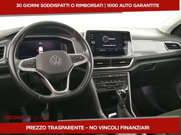 Volkswagen T-Roc 1.0 tsi Style 110cv - Foto 8