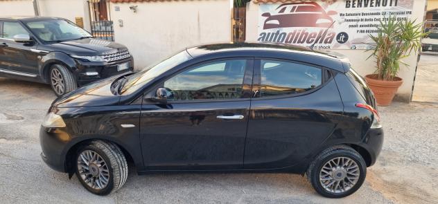 Lancia Ypsilon 1.3 MJT 16V 95 CV 5 porte S&S Platinum - Foto 3