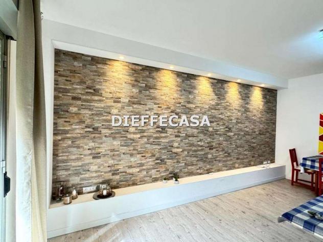 V2468 - In vendita appartamento-ufficio a Marsala centro