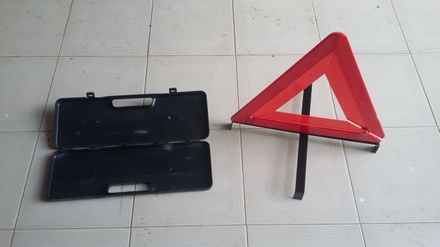 Triangolo di emergenza riflettente - Foto 2