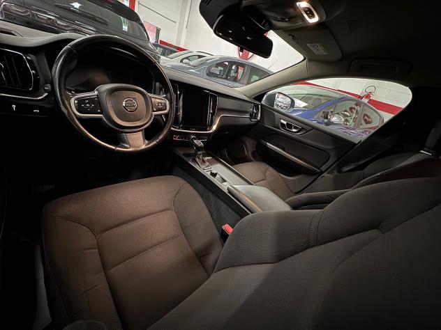 Volvo V60 D3 AWD Geartronic Momentum PER OPERATORI DEL SETTORE - Foto 7