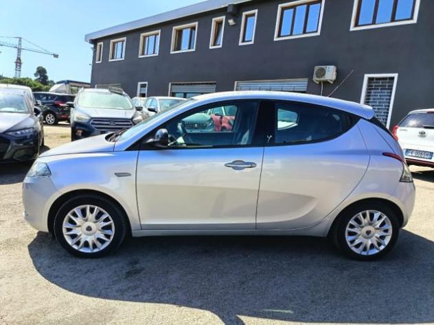 LANCIA Ypsilon 1.2 69 CV 5 porte S&S Platinum rif. 24113064 - Foto 4