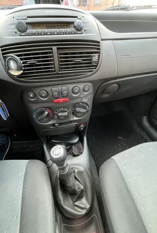 Fiat Punto 1.2 Dynamic 5 porte – 2005 – 129.000 km - Foto 6