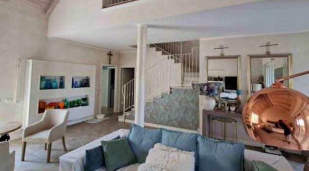 Immobile in asta di 224 m² in vendita a Motteggiana