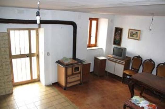 Orvieto (Morrano) - Vendesi abitazione semi-indipendente con cantina e garage. - Foto 3