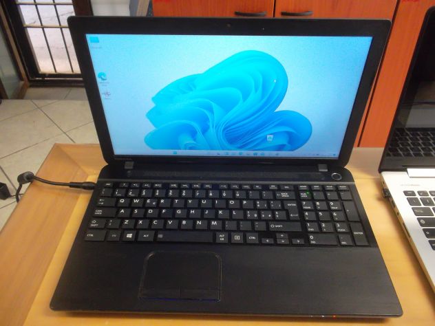 NOTEBOOK TOSHIBA-SATELLITE-PRO-C50-A-1CC-CORE I5-8G-250SSD-WINDOWS 11 - Foto 2