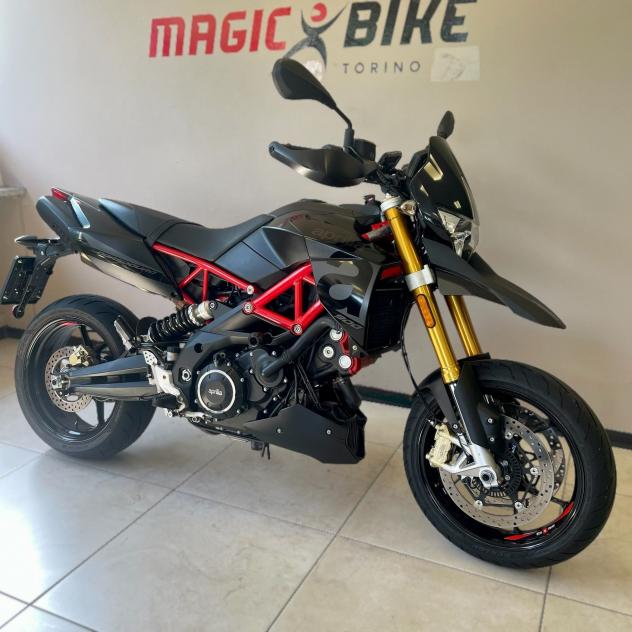 Aprilia Dorsoduro 900 null