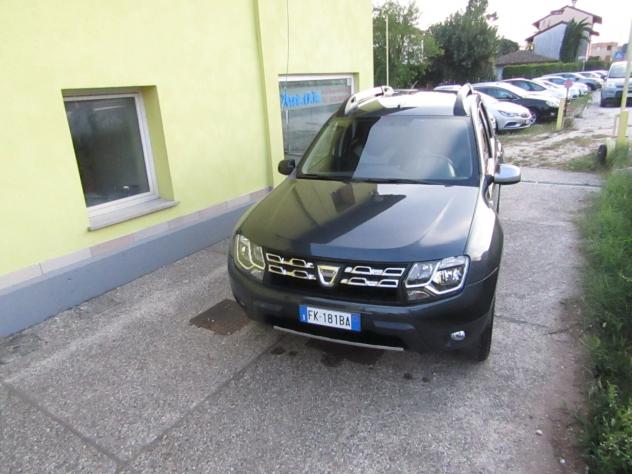Dacia Duster 1.6 BZ basso chilometraggio - Foto 2