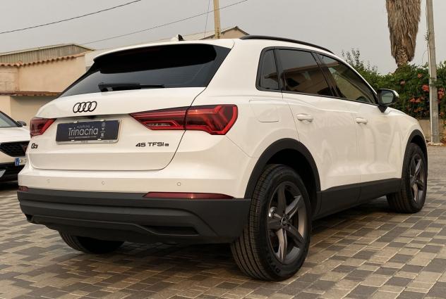 Audi Q3 Q3 Business 1.4 TFSI Plug-in hybrid 150CV S-Tronic 45 - Foto 4
