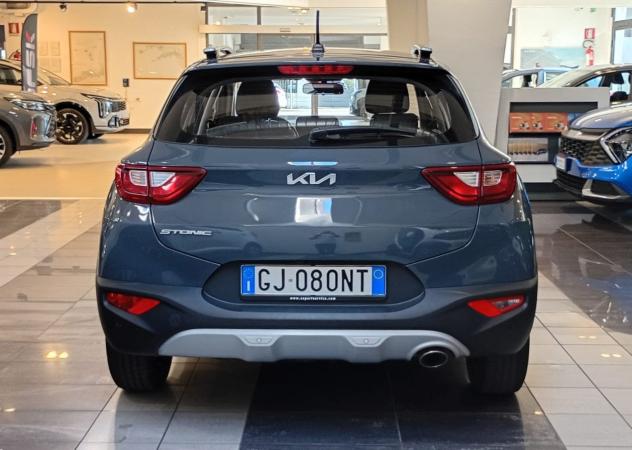 Kia Stonic 1.2 DPI URBAN - Foto 9