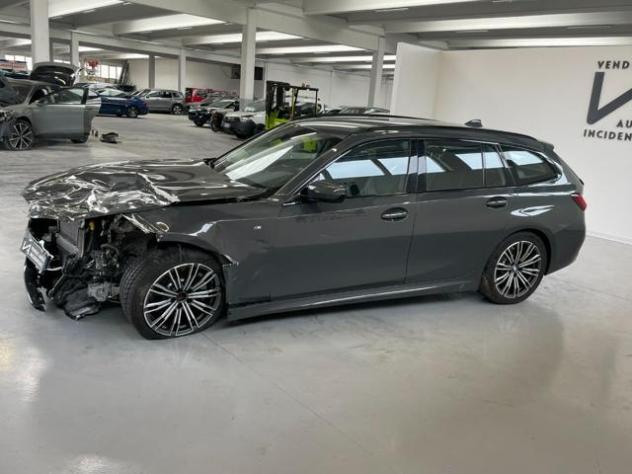 BMW 330 I XDRIVE TOURING 258CV MSPORT rif. 23953348 - Foto 4