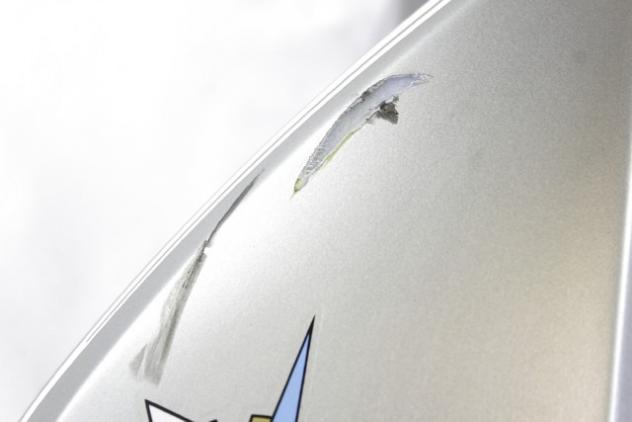 MV AGUSTA BRUTALE 800 8000B9413 SERBATOIO BENZINA 12 - 16 FUEL TANK CON GRAFFI - Foto 3