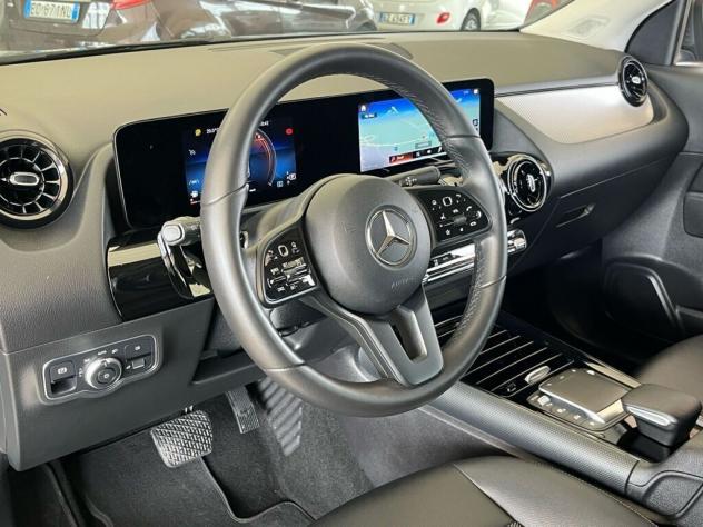 Mercedes-Benz GLA 180d Aut. Business Extra - Foto 10