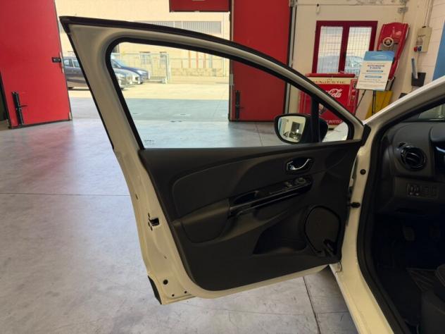 RENAULT Clio 4ª serie Clio 1.2 75CV 5 porte Live - Foto 10