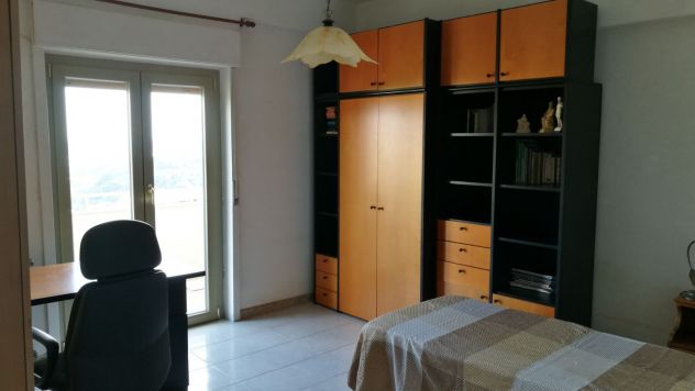 Camere arredate singole a studenti Polo Annunziata