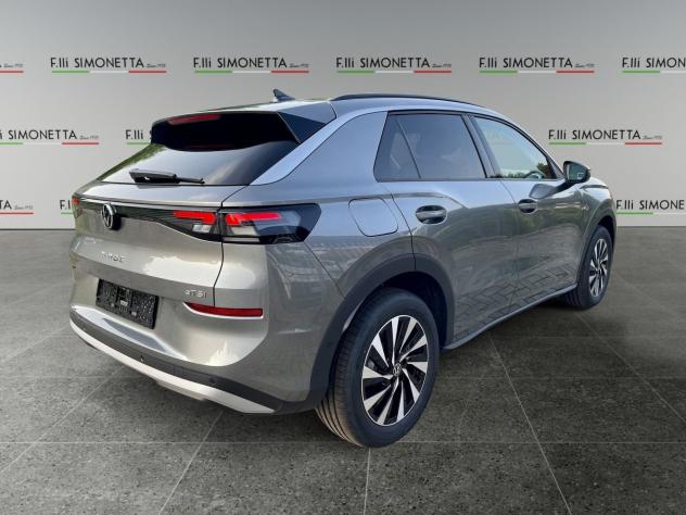 Volkswagen T-Roc 1.5 etsi Life 150cv dsg - KM0 - Foto 4