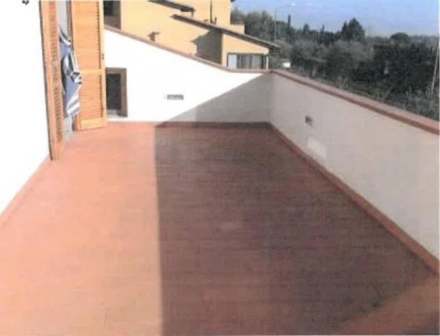 Immobile in asta di 248 m² con più di 5 locali e box auto in vendita a Asciano - Foto 2