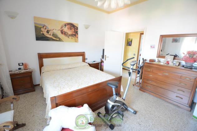 APPARTAMENTO di 4 vani e di 127 mq (CAVENAGO DI BRIANZA) rif. 4 L 183 VIA DANTE - Foto 13