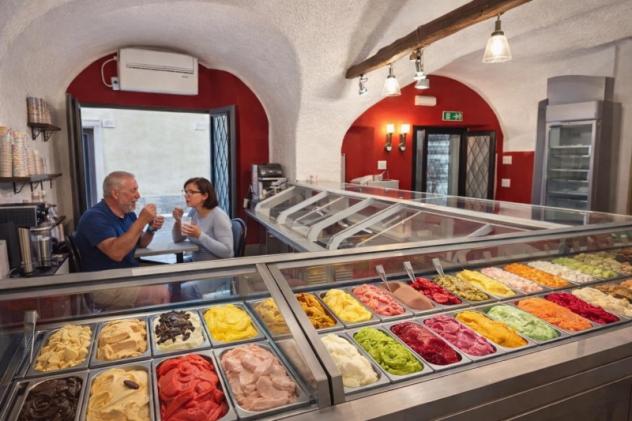 GFP - GELATERIA DA PASSEGGIO ZONA LAGO