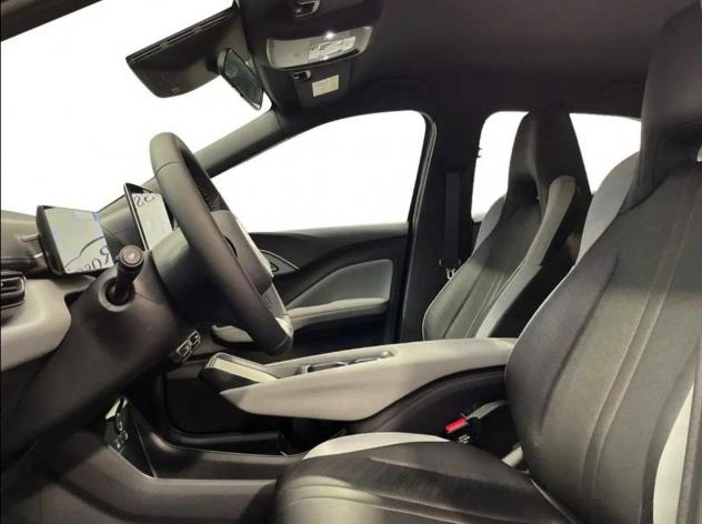 BYD DOLPHIN SURF BOOST 88cv Batteria 43.2kwh - Foto 7