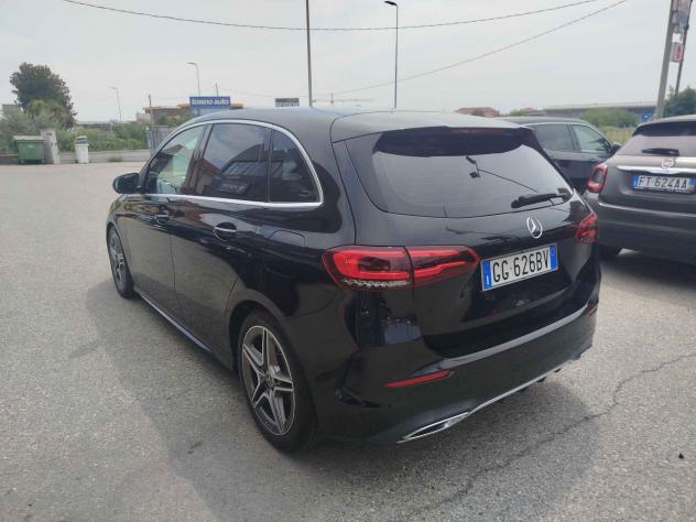 Mercedes-Benz Classe B B 180 d Premium auto - Foto 5