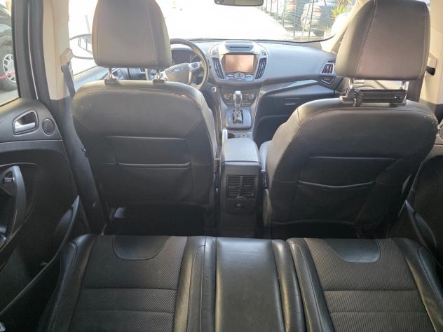 Ford Kuga 2.0 TDCI 150 CV S&S 2WD Business - Foto 10