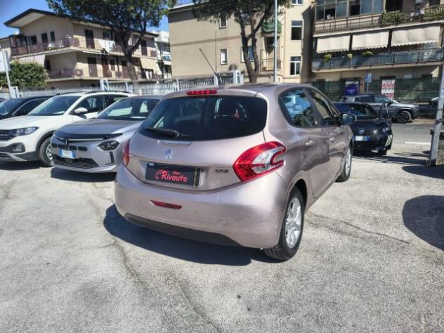 PEUGEOT 208 1.4 8V HDi 68CV 5p. Allure rif. 23795534 - Foto 4