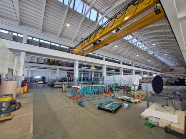 Immobile di 13920 m² con più di 5 locali in affitto a Abbiategrasso - Foto 20