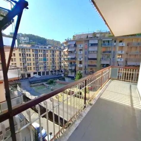 Rif.4229 – Rapallo – Via Castagneto – Trilocale Terrazzato e soleggiato con vista