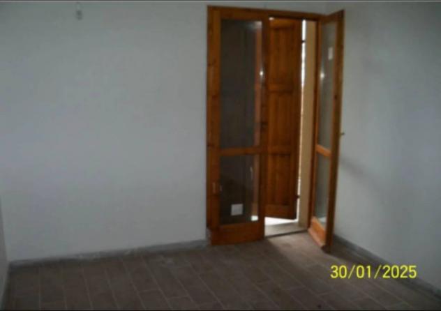 Immobile in asta di 48 m², box auto in vendita a Ventasso - Foto 8