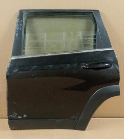 PORTA POST. SX NERO MET. C/A. e S 999-U1298308 Carrozzeria  Lamierati esterni  Porte  Porta post. sx. JEEP - CHEROKEE - 01-04-2014 - 01-05-2018