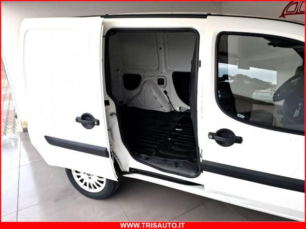 FIAT Doblo 1.9 Mjt NEOPATENTATI (GANCIO TRAINO) - Foto 8