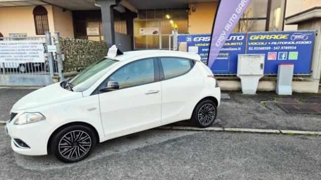 LANCIA Ypsilon 1.0 FireFly 5 porte S&S Hybrid Ecochic Gold rif. 23330514 - Foto 2