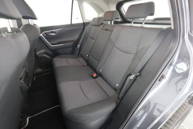 TOYOTA Dyna RAV4 RAV4 2.5 HV (218CV) E-CVT 2WD Active/mic/Styl rif. 23764571 - Foto 3