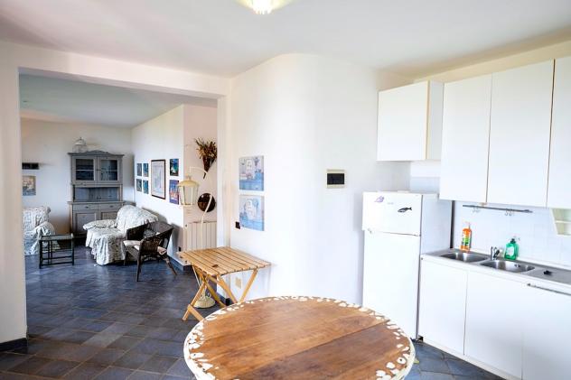 VILLA di 10 vani e di 243 mq (PORTOFERRAIO) rif. 119_4 - Foto 2