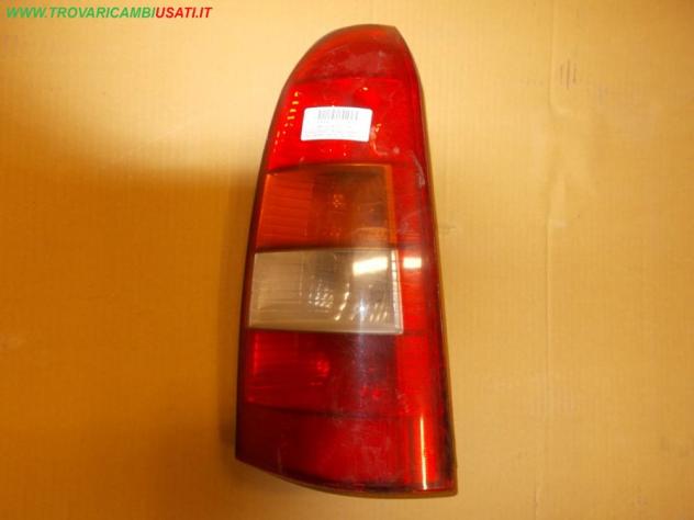 FANALE POST.D. ROSSO / ARANCIO OPEL ASTRA (T98) 3p / 5p / SW  Parti elettriche  Fanaleria  Fanali  Fanale post. sx. OPEL - ASTRA F - 01-03-1998 - 01-0