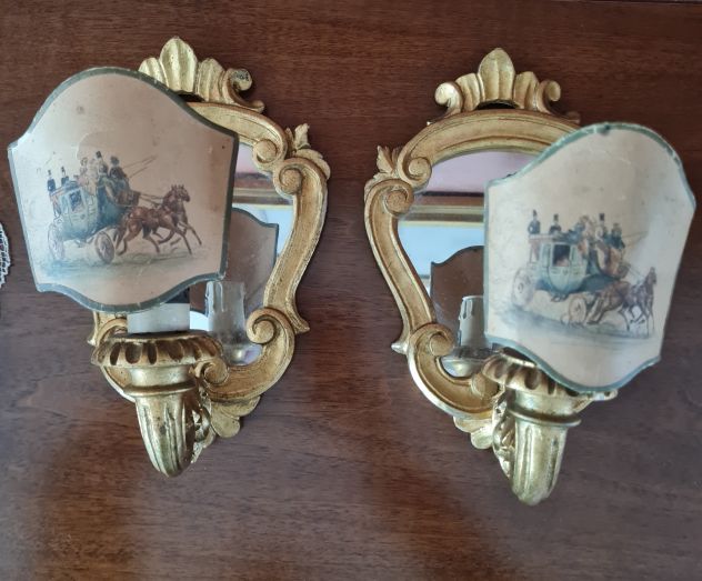 Coppia di  piccole appliques  d'antan ,cornice sagomata realizzata in legno - Foto 2