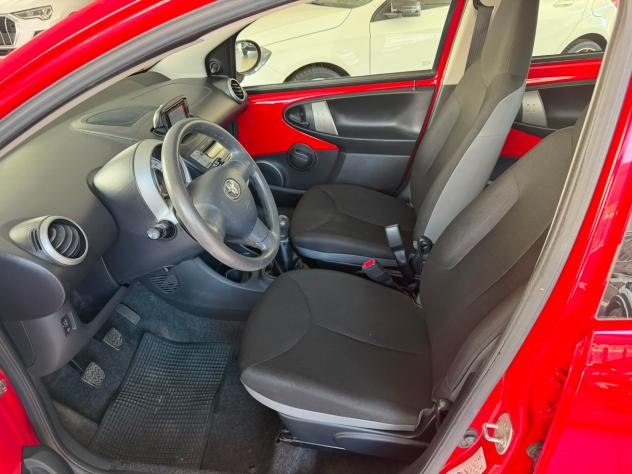 Toyota Aygo 1.0 VVT-i 69 CV 5 porte x-wave MMT - Foto 7
