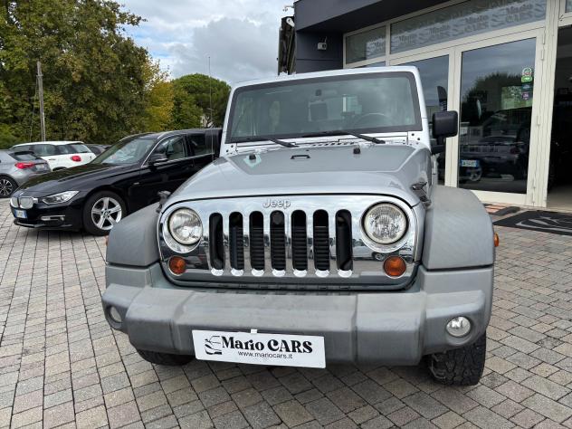 Jeep Wrangler Wrangler 3p 2.8 crd Sport dpf - Foto 2