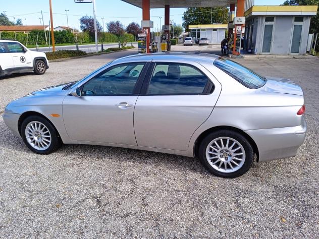 Alfa Romeo 156 2.0i JTS 16V cat Selespeed Distinctive ASI no bollo assicurazione ridotta - Foto 4