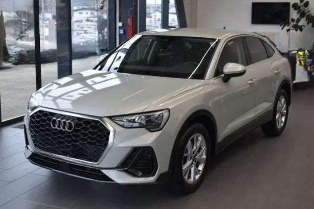 AUDI Q3 SPB 35 TDI S tronic rif. 23957357 - Foto 3