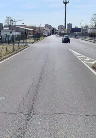 Immobile di 4000 m² con 4 locali in vendita a Milano