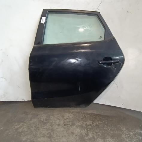 PORTIERA POSTERIORE SINISTRA HYUNDAI i30 Serie (0711)